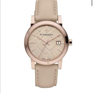 [SOLD] Burberry pink gold watch